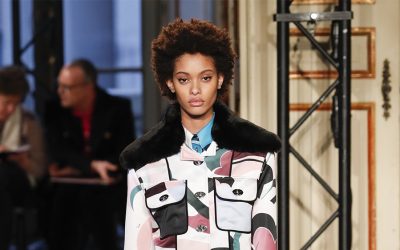 MFW Autunno 2018, Emilio Pucci: atmosfere anni 50 e uno sfavillio firmato Bulgari