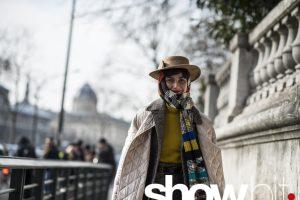 Dries Van Noten people street style Woman Fall Winter 2018 Paris