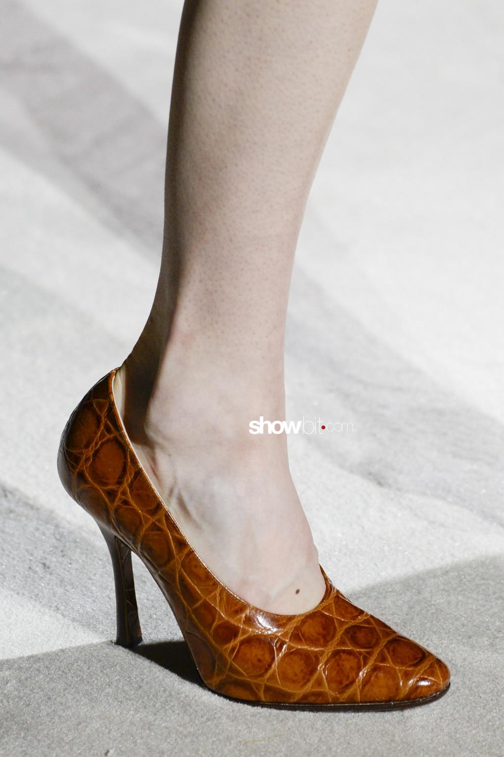 Tods close-up Women Fall Winter 2020 Milano shoes
